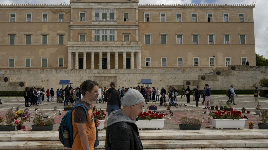 Dertien Griekse parlementariërs verliezen immuniteit in fraudeonderzoek