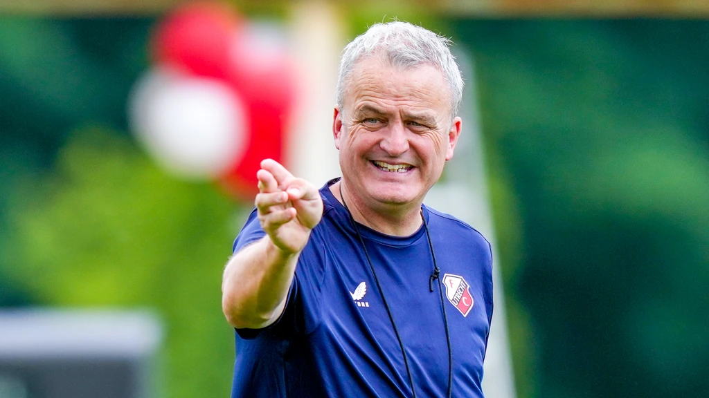 Utrecht-assistent Penders weer op eigen benen als hoofdtrainer bij Roda JC